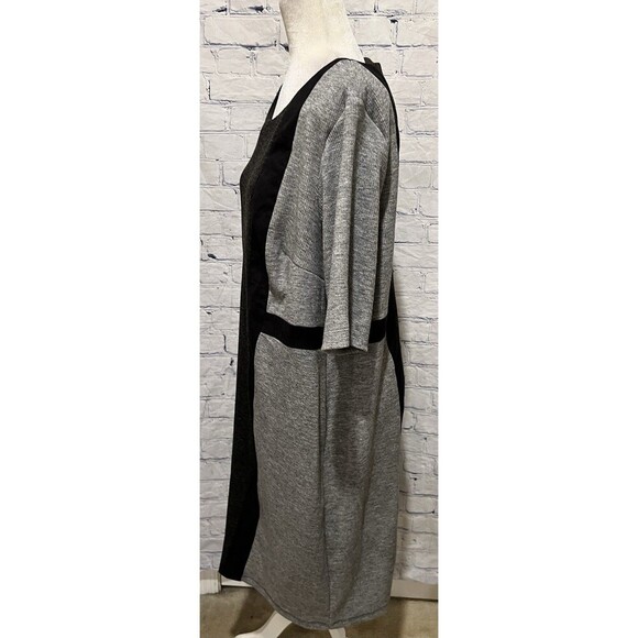 Avenue Plus Size Rayon Blend Black & Gray Short Sleeve Midi Dress Size 14/16 - Picture 3 of 8